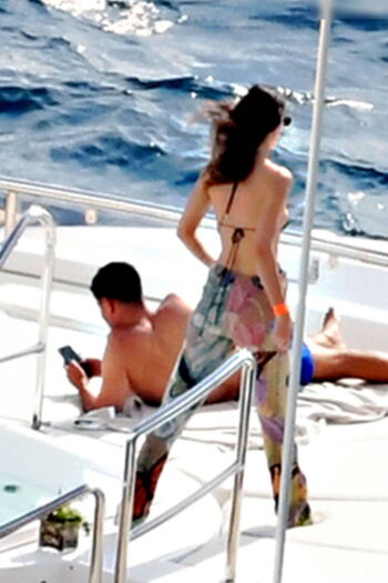 Full leaked Kendall jenner page private onlyfans photo
