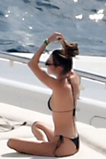 Full leaked Kendall jenner page private onlyfans photo