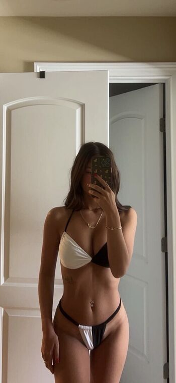 Full leaked Kendall mitchell private onlyfans photo