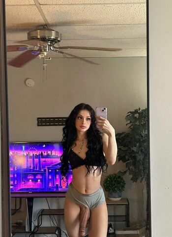 Full leaked Kendalluv private onlyfans photo