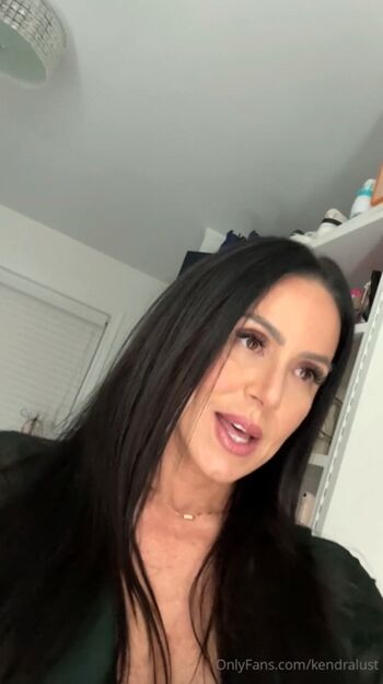 Full leaked Kendra lust  page private onlyfans photo