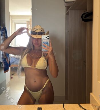 Kendra Rowe