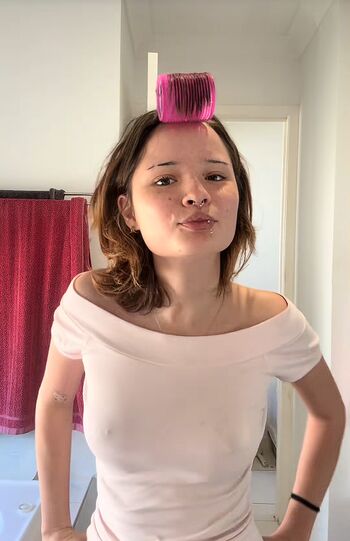 Full leaked Kennaabennett private onlyfans photo