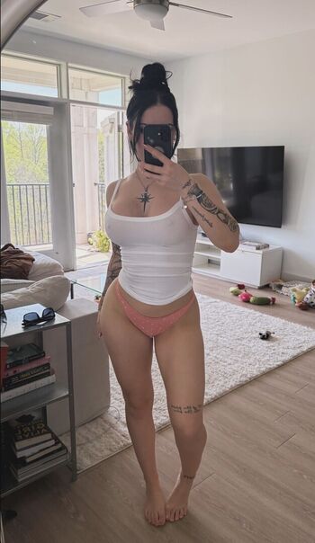 Full leaked Kenzieeeedge page private onlyfans photo