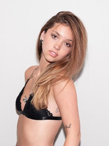 Full leaked Kenzys private onlyfans photo