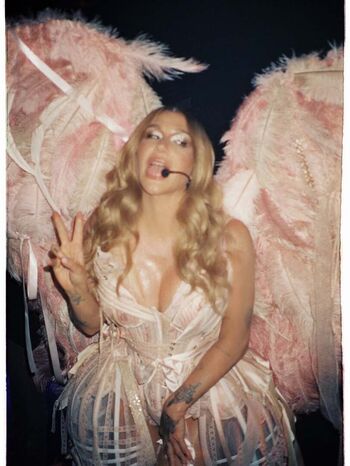 Full leaked Kesha  page private onlyfans photo