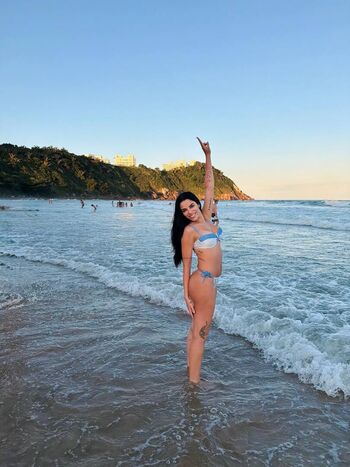 Full leaked Key alves private onlyfans photo