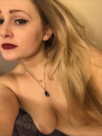 Full leaked Khalessi private onlyfans photo