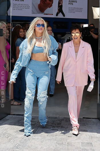 Full leaked Khloe kardashian  page private onlyfans photo