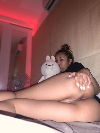 Full leaked Khloe private onlyfans photo