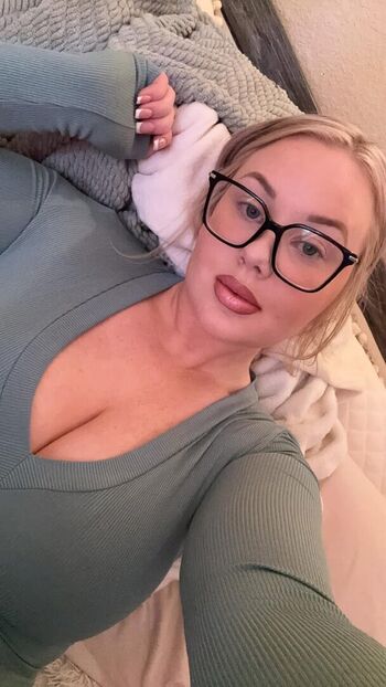 Full leaked Kia farrell private onlyfans photo