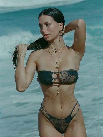 Full leaked Kialarenae private onlyfans photo