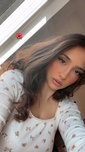 Full leaked Kiarakaliya private onlyfans photo