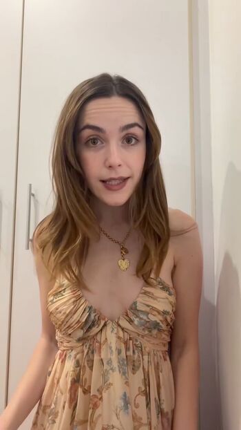 Full leaked Kiernan shipka page private onlyfans photo