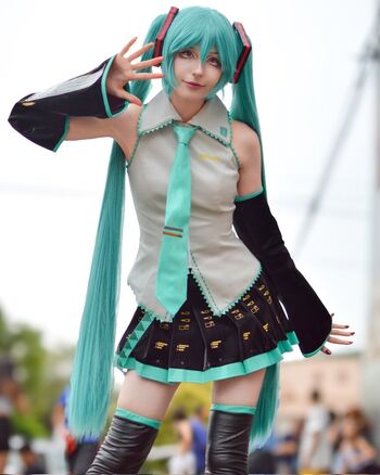 Full leaked Kiki glitter cosplay private onlyfans photo