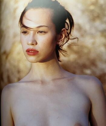 Kiko Mizuhara