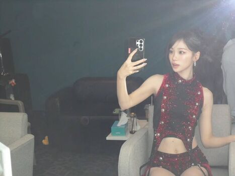 Full leaked Kim chaewon private onlyfans photo