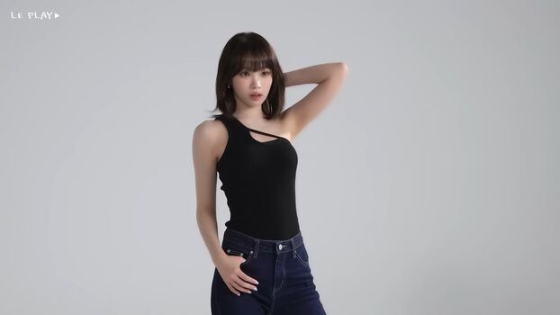 Full leaked Kim chaewon page private onlyfans photo