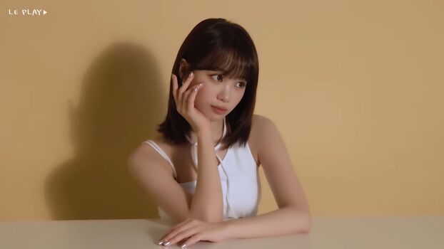 Full leaked Kim chaewon page private onlyfans photo