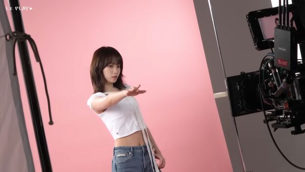 Full leaked Kim chaewon page private onlyfans photo