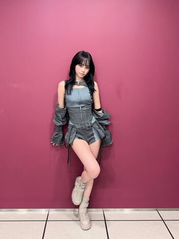 Kim Chaewon