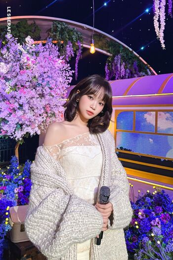 Full leaked Kim chaewon le sserafim private onlyfans photo