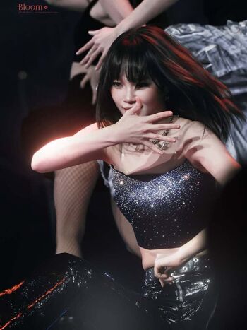 Kim Chaewon 김채원 [Le Sserafim]