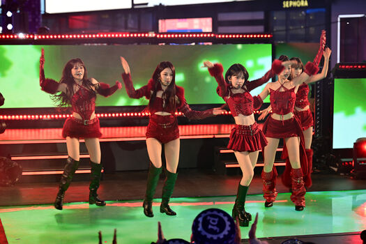 Kim Chaewon 김채원 [Le Sserafim]