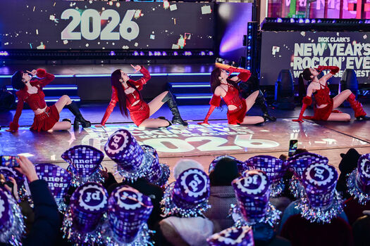 Kim Chaewon 김채원 [Le Sserafim]