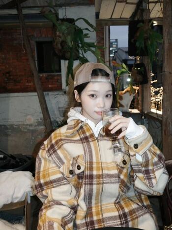 Kim Chaewon 김채원 [Le Sserafim]