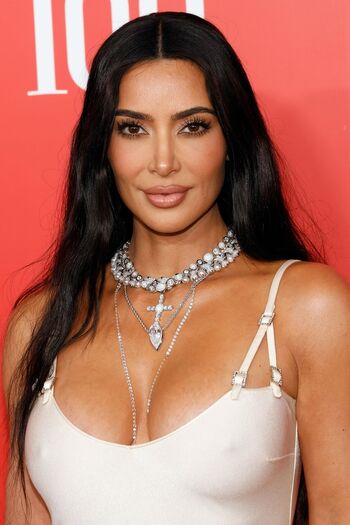 Full leaked Kim kardashian page private onlyfans photo