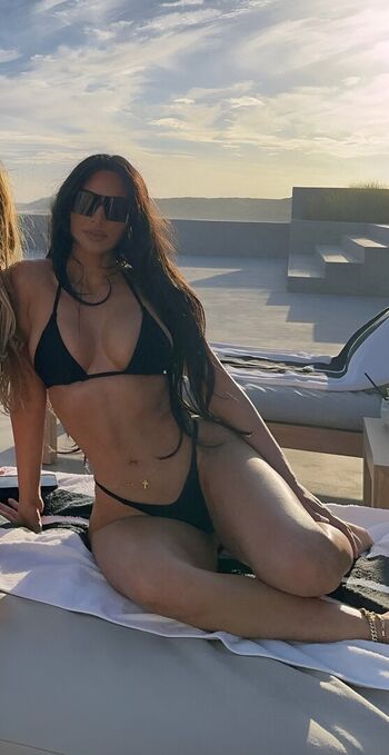 Full leaked Kim kardashian page private onlyfans photo