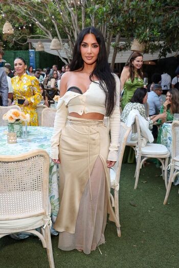 Full leaked Kim kardashian  page private onlyfans photo