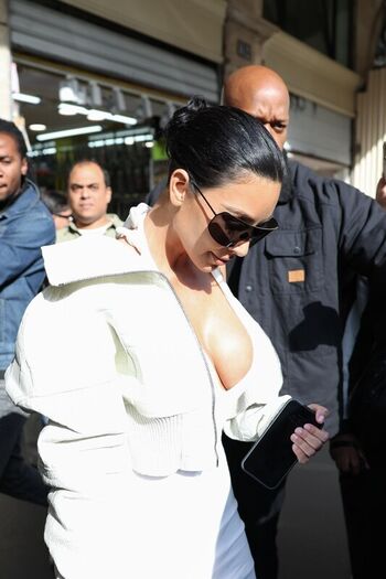 Full leaked Kim kardashian  page private onlyfans photo