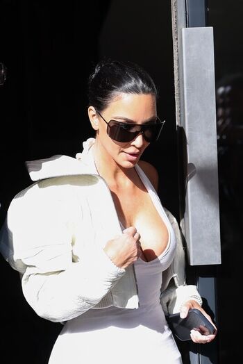 Full leaked Kim kardashian  page private onlyfans photo
