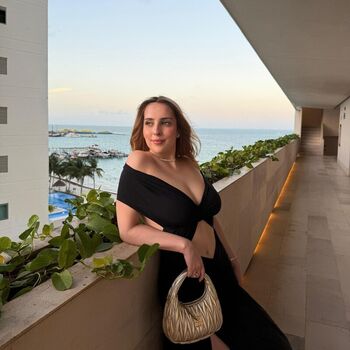 Full leaked Kim migneault private onlyfans photo