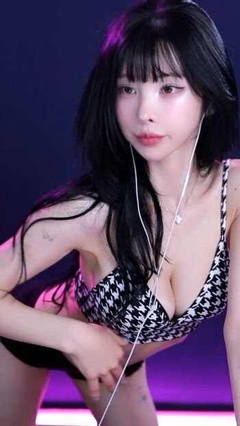 Full leaked Kim yu private onlyfans photo