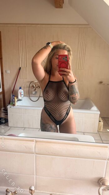 Full leaked Kimimotorsport private onlyfans photo