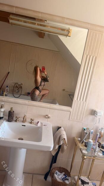 Full leaked Kimimotorsport private onlyfans photo