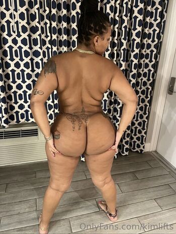 Full leaked Kimkommas private onlyfans photo