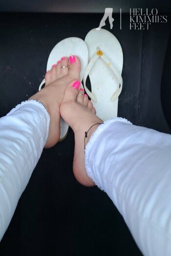 Full leaked Kimmies feet private onlyfans photo