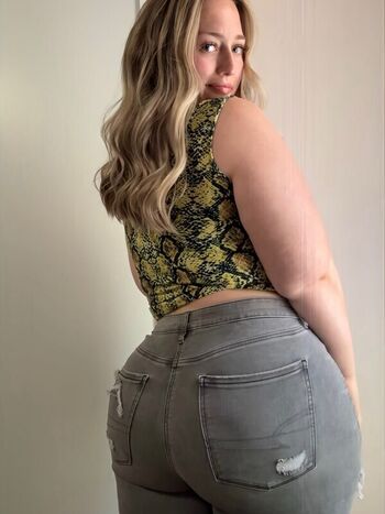 Full leaked Kimmyycakesx private onlyfans photo