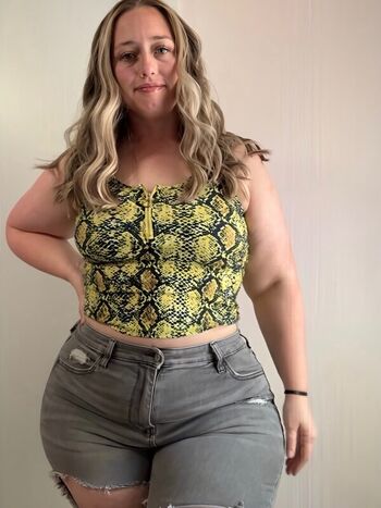 Full leaked Kimmyycakesx private onlyfans photo