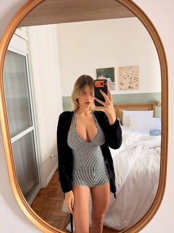 Full leaked Kimoriiii private onlyfans photo
