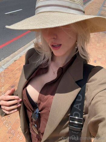 Full leaked Kimoriiii private onlyfans photo