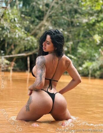Full leaked Kinkyalexa private onlyfans photo