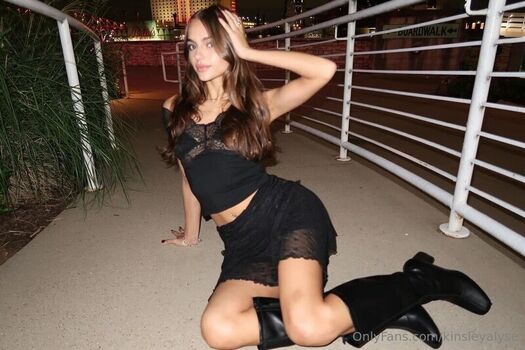 Full leaked Kinsley wyatt private onlyfans photo