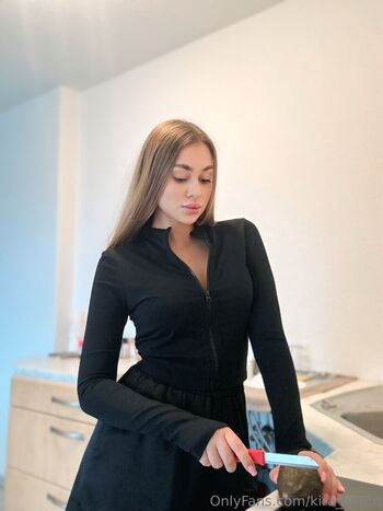 Full leaked Kira kimm private onlyfans photo