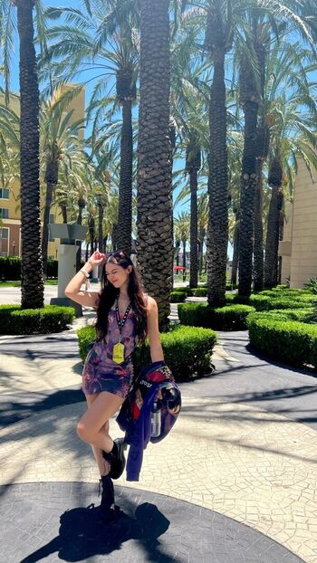 Full leaked Kira kosarin private onlyfans photo