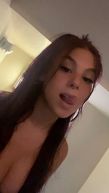 Full leaked Kira kosarin  page private onlyfans photo